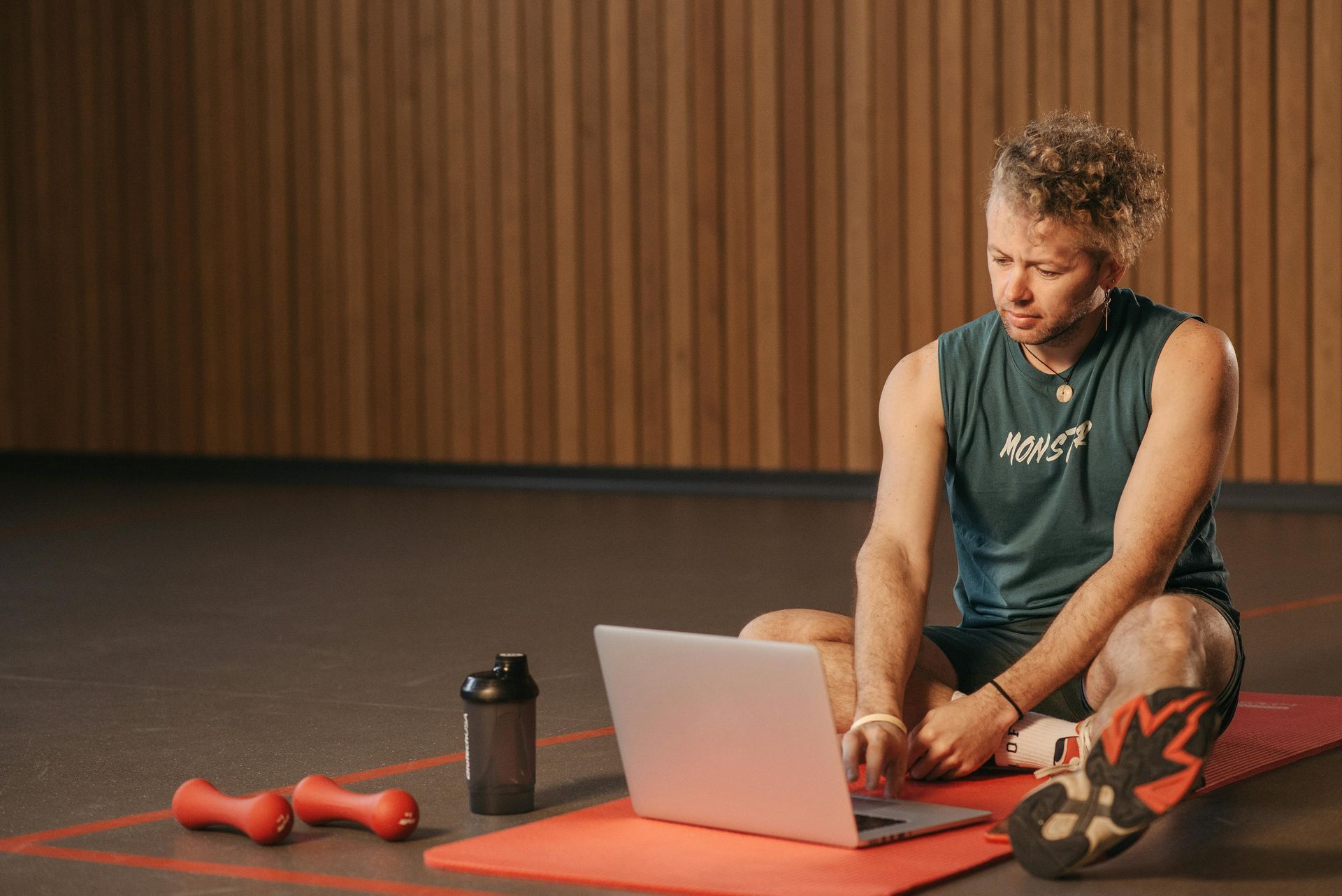 Online Strength and Conditioning