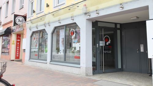 Maximilanstraße 14, mehrstöckiges Gebäude