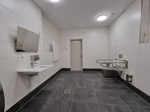 Innenraum WC Reitbahn