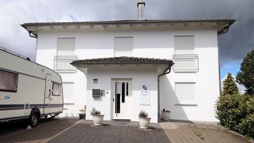 Seckendorffstraße 47, Modernes Wohngebäude
