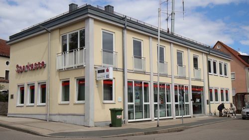 Sparkasse Eyb Windsbacher Straße 6, zweistöckiges Gebäude