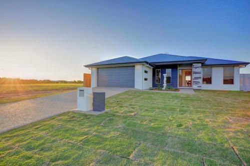 Modern Single-Story House with A Garage — Bundy Homes in Bundaberg North, QLD