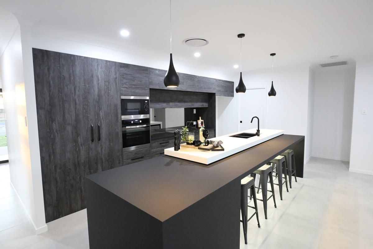 Modern Black and White Kitchen — Bundy Homes in Bundaberg North, QLD