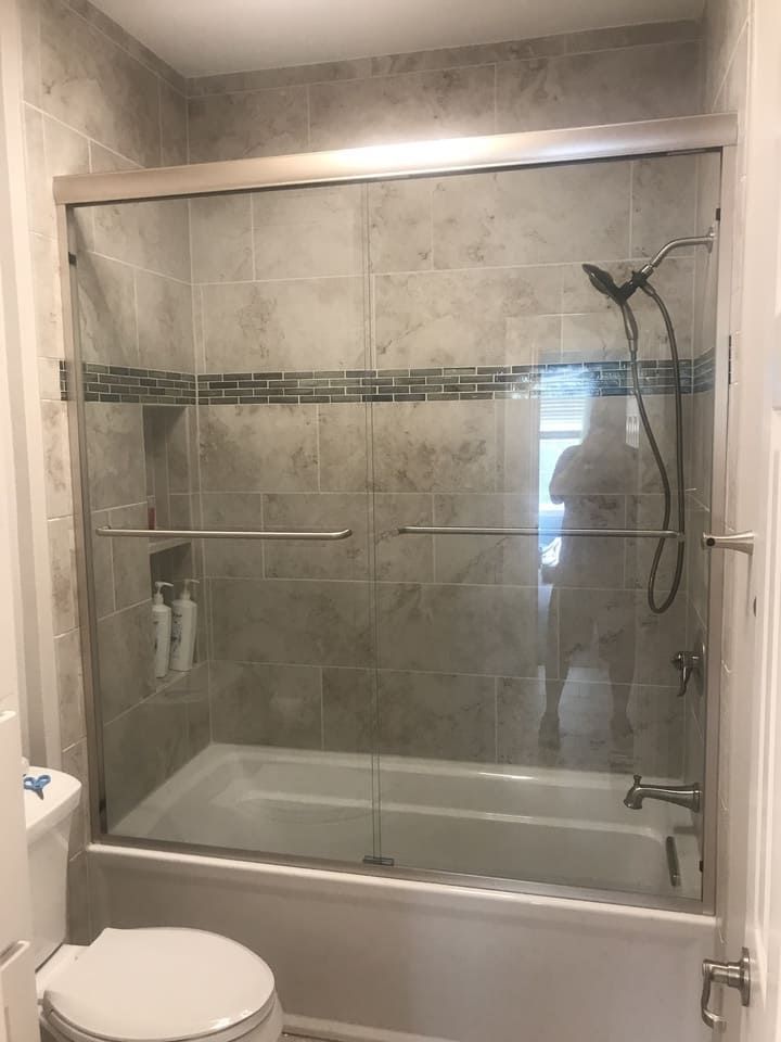 Service Bath & Glass 187