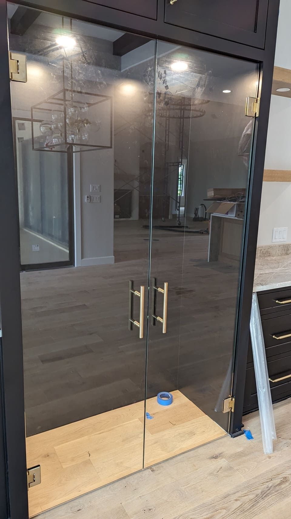 Service Bath & Glass 236