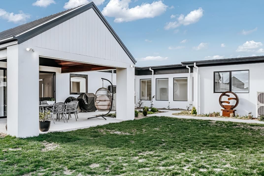 White House With a Gable Roof — Croker Building Solutions In Myrtleville, NSW
