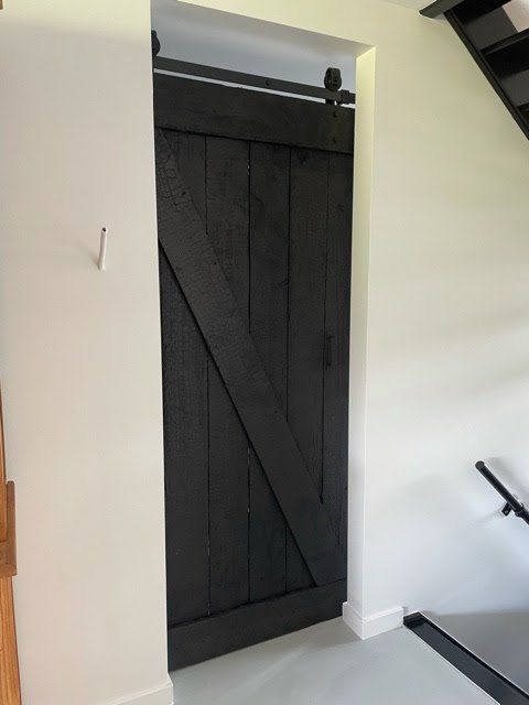 Referenz: Wandverkleidung & Schiebetür, Dendermonde, Belgien | Wandverkleidung & Schiebetür | Dendermonde | Belgien | Heavy | Nichts | Rubio Monocoat Sealer