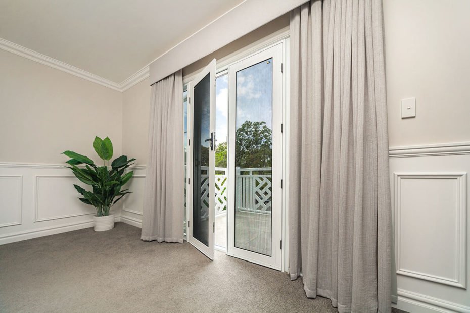 Townsville Windows & Screens Doors, Windows, Screens & Glass