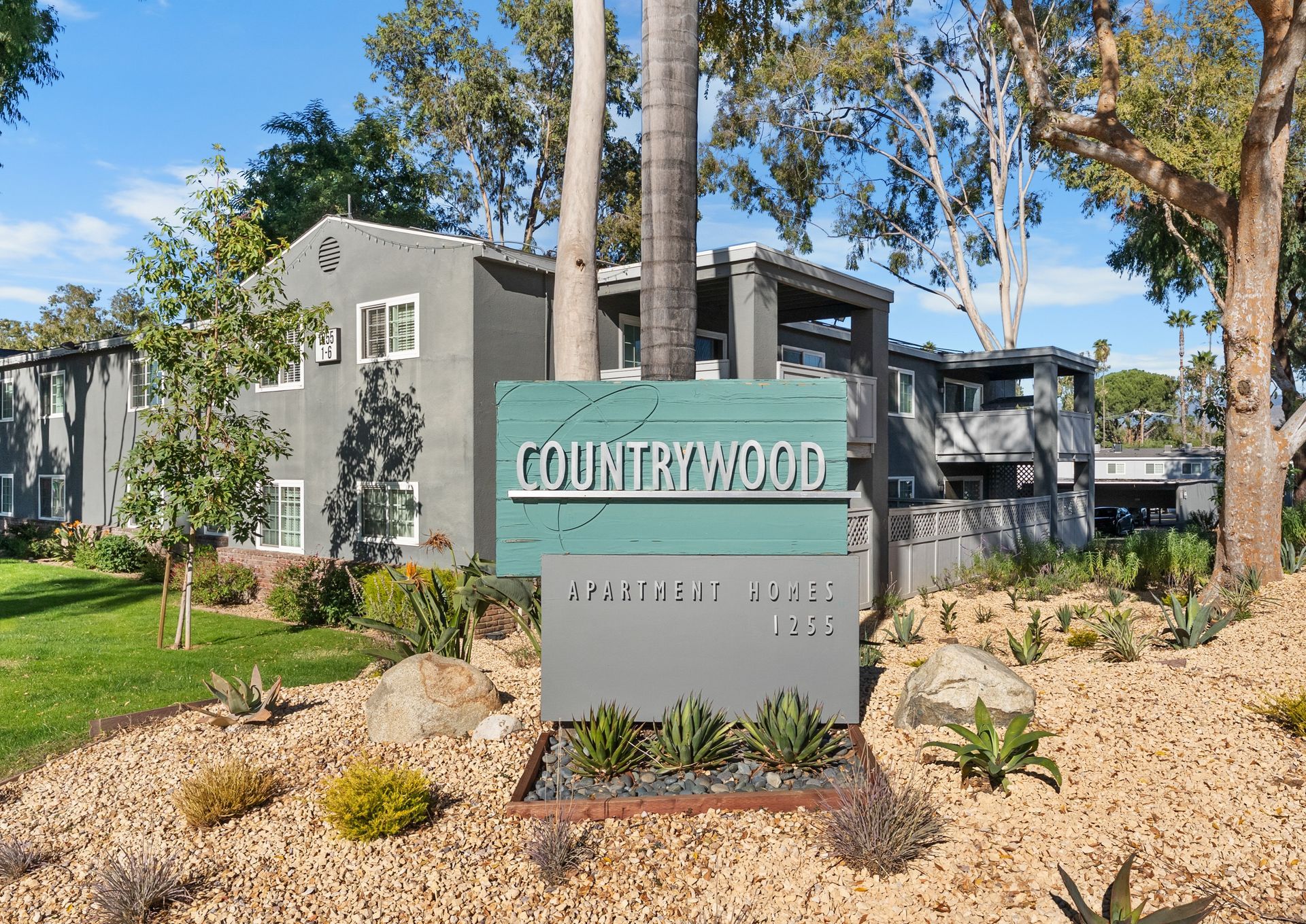 Countrywood