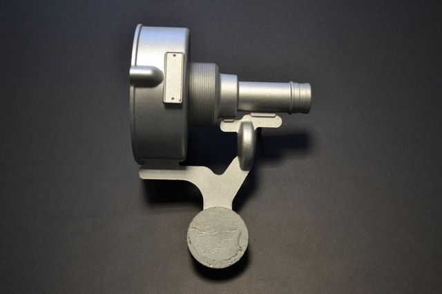 pezzo metallico 9