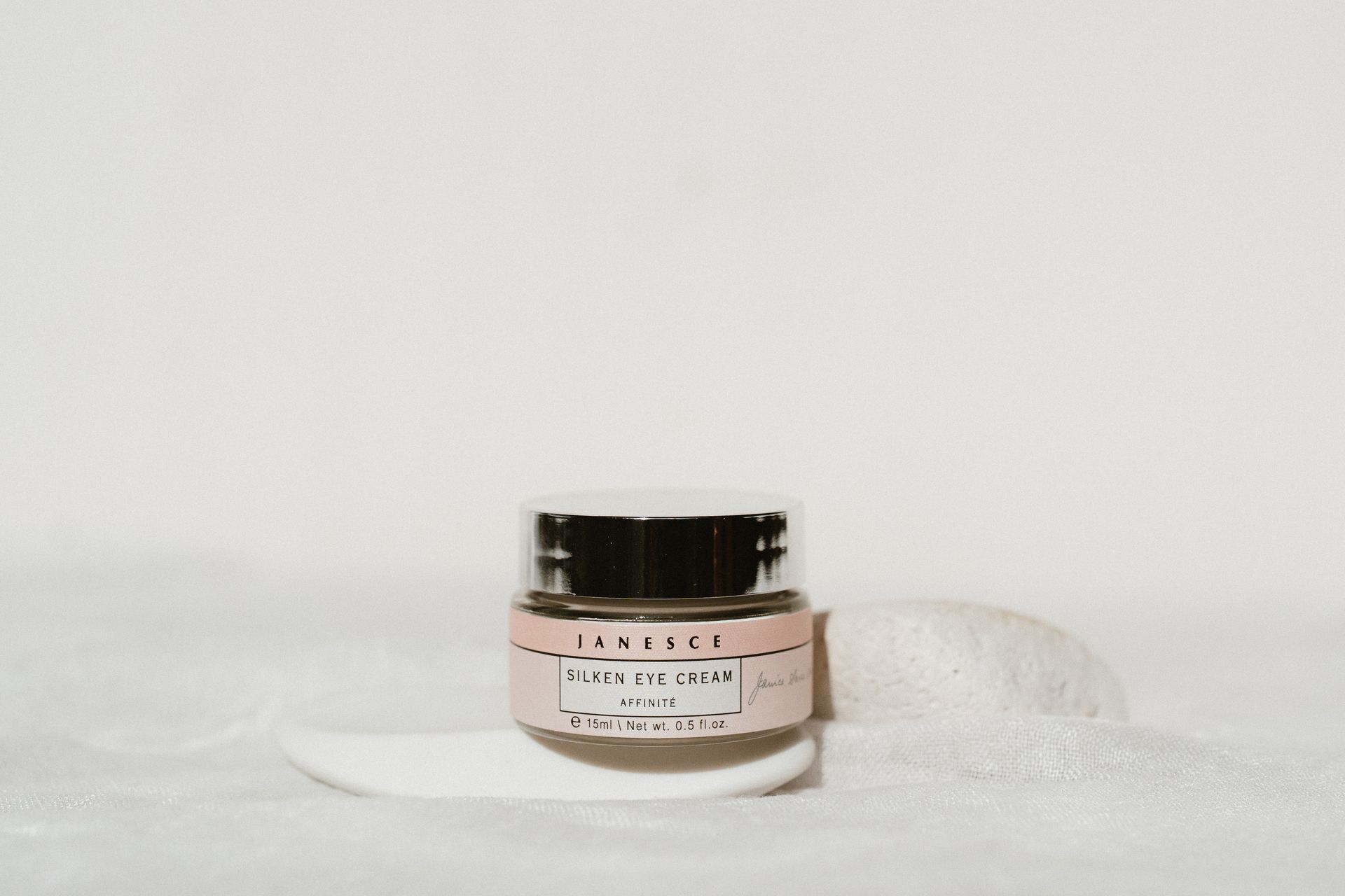 Janesce Affinite Silken Eye Cream - 15gm