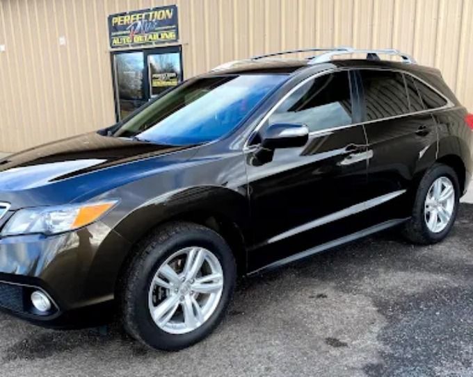 Black Acura RDX with a deep, reflective finish from professional ceramic coating in Redmond, Oregon