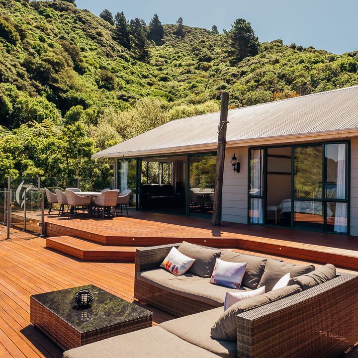 Accommodation at Indian Summer in the Marlborough sounds NZ