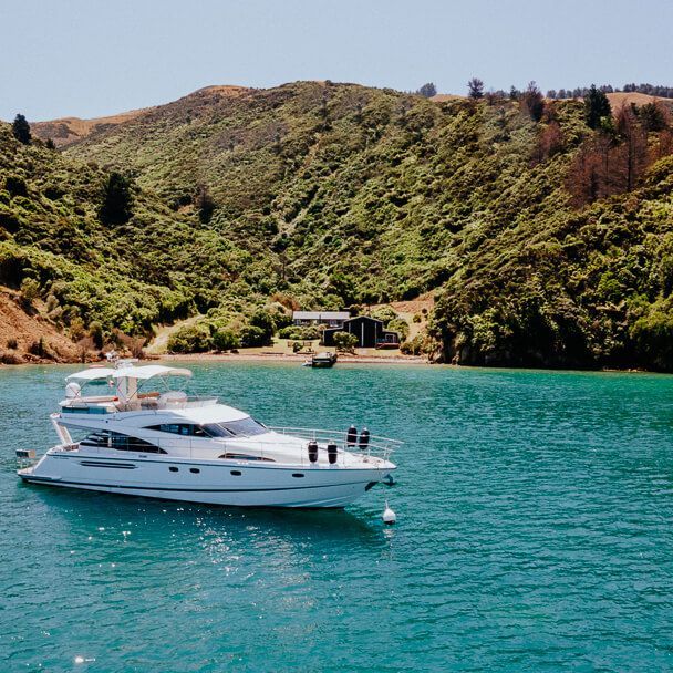 Accommodation at Indian Summer in the Marlborough sounds NZ