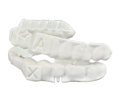 Close up image of oral appliance Serena Sleep Elevate used for sleep apnea therapy.