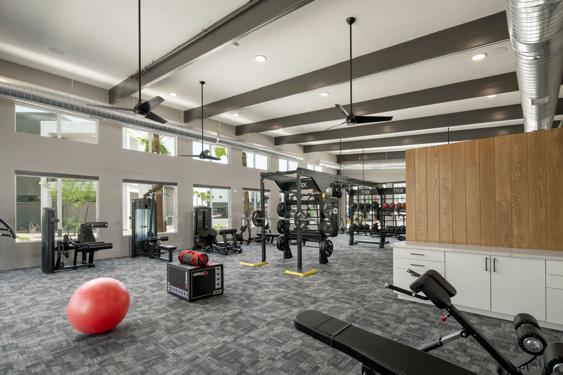 Well-equipped fitness center at Livano Avondale.