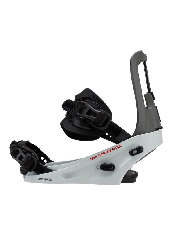 Schwarze Snowboardbindung mit Highback und Straps.
