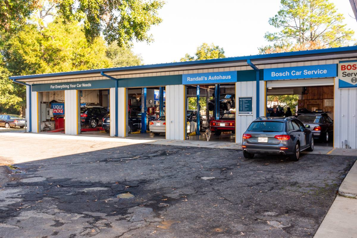 Car repair shop with three bays | Randall's Autohaus