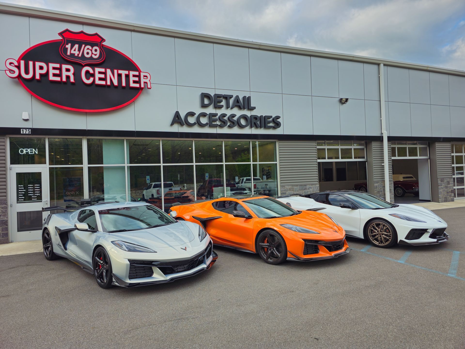 super center exterior corvettes