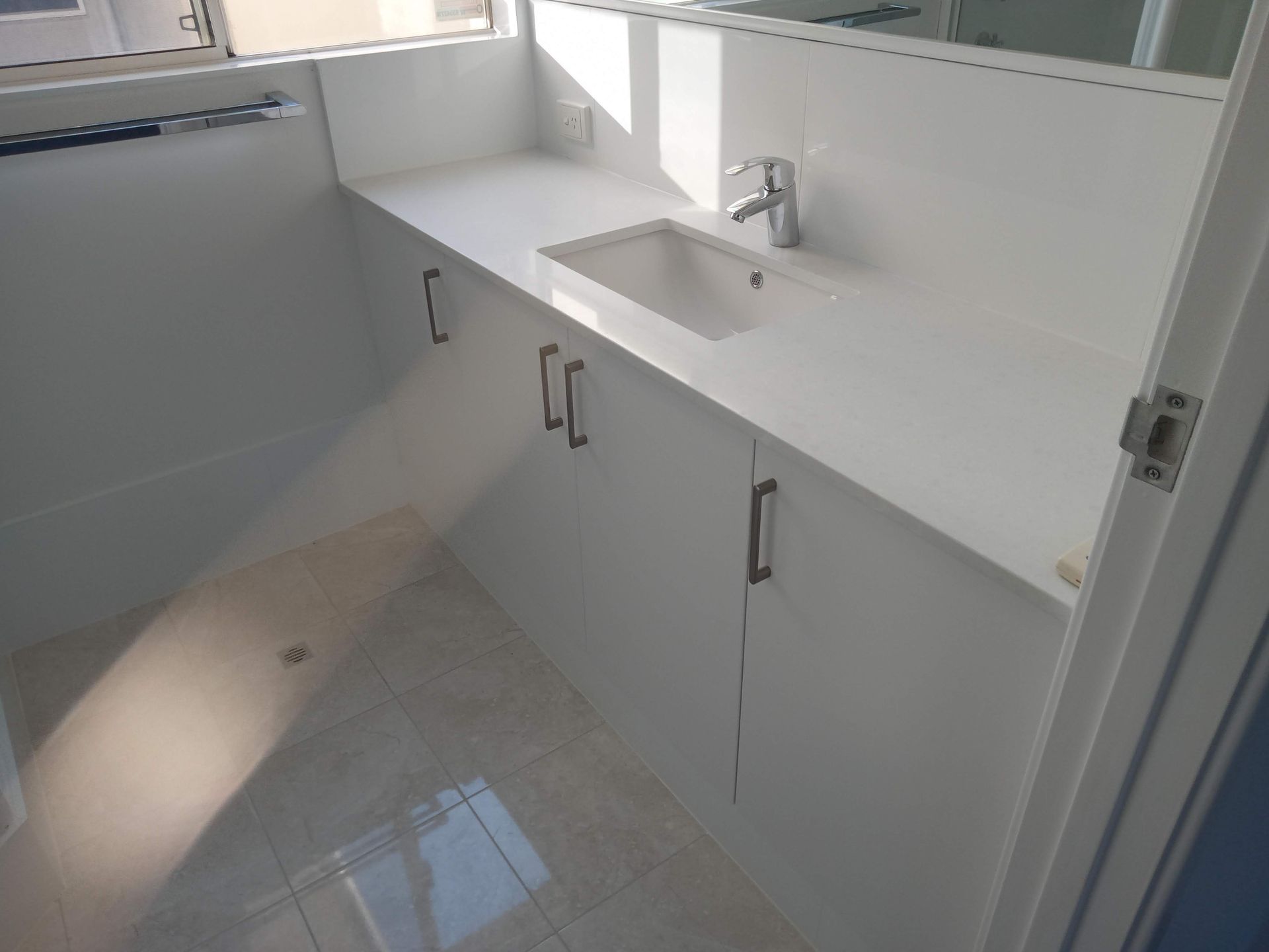 Bath & Laundry Mandurah, WA Mr Kitchens and