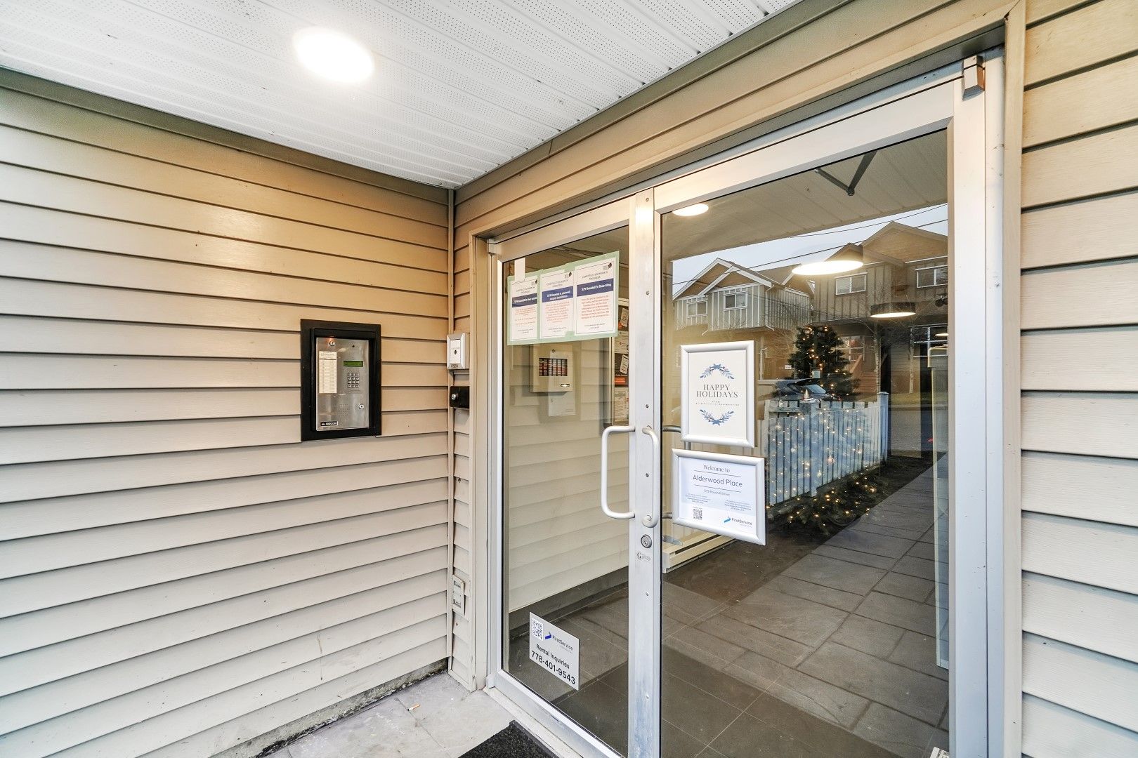 Alderwood Place Apartments Gallery