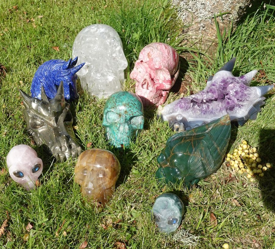 Earth Healing crystal, dragon and star being skulls Earth Healing crystal, dragon and star being skulls