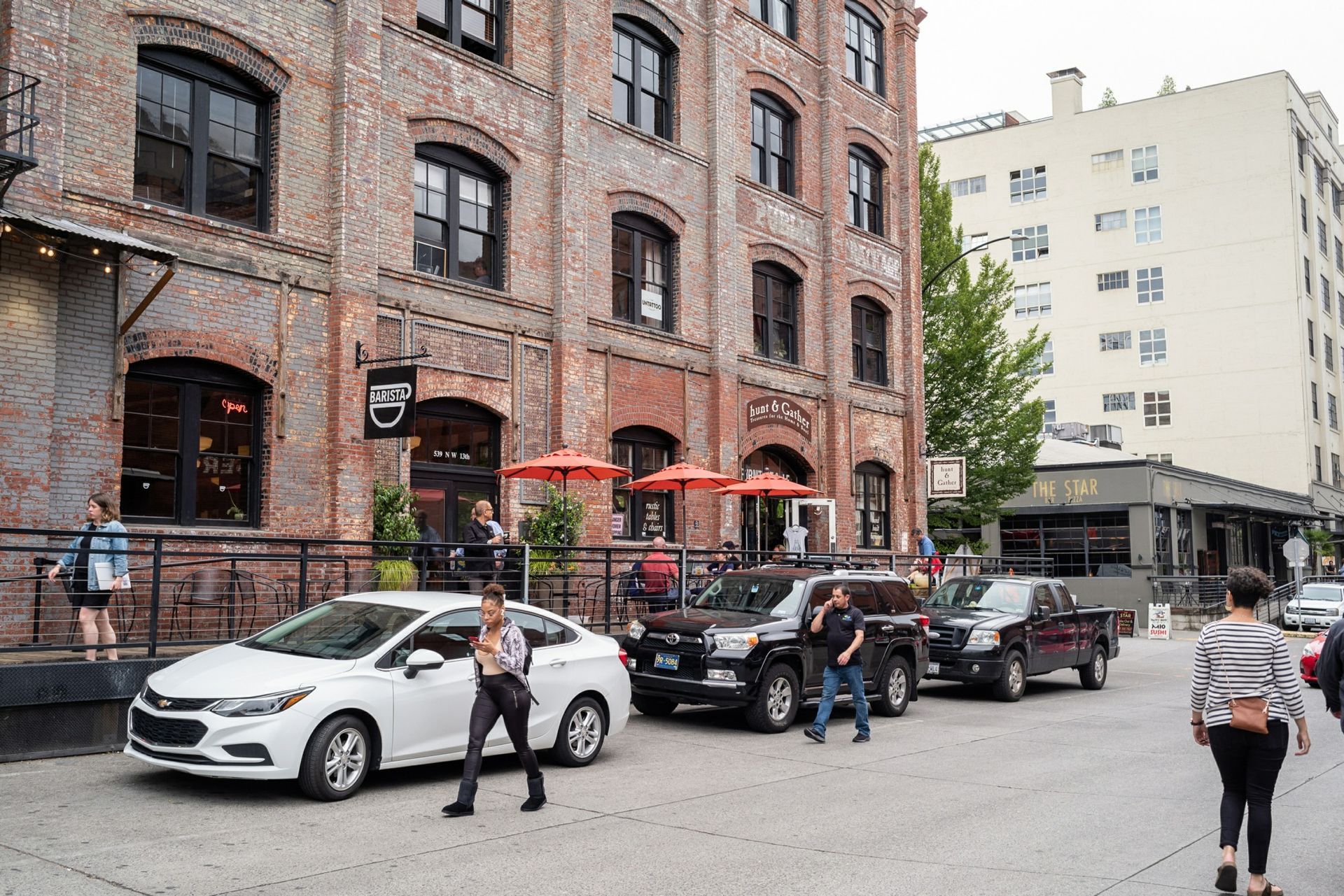 The chic Pearl District features galleries and cultural institutions, as well as stylish shops and acclaimed eateries. Credit: Justin Katigbak, Travel Portland Pearl District Building, Portland, Oregon