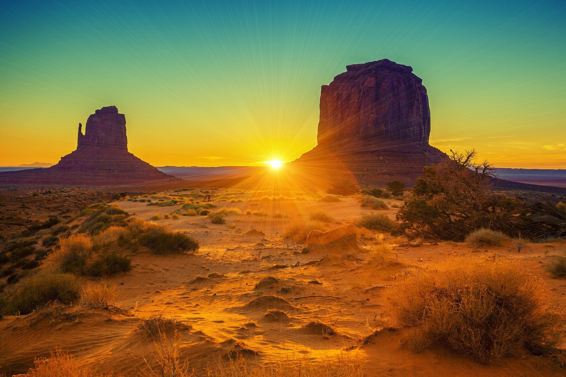Sisters Monument, Arizona