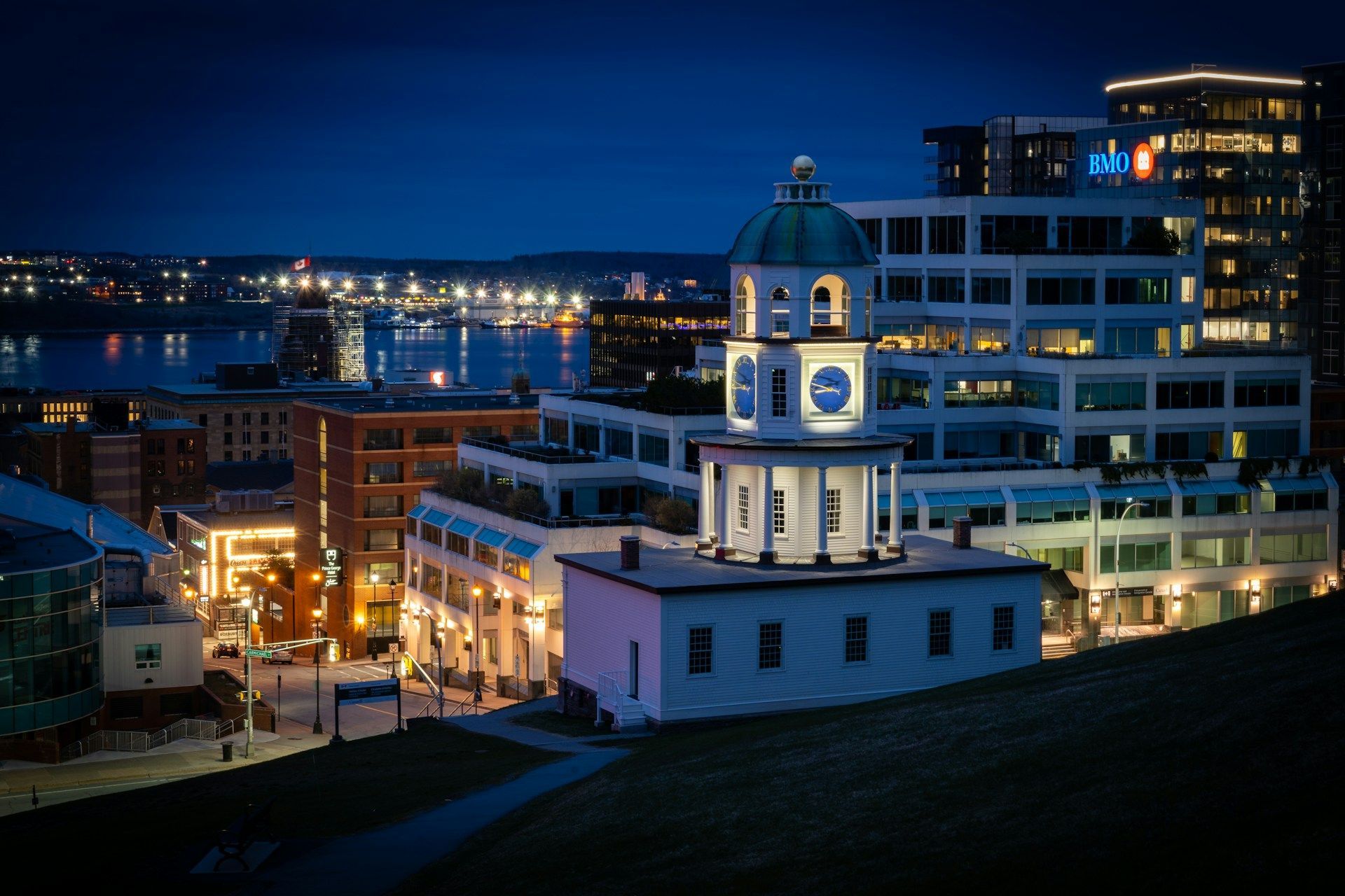 Halifax, Citadel at night