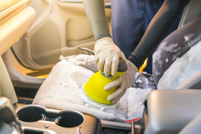disinfezione tappezzeria interna
