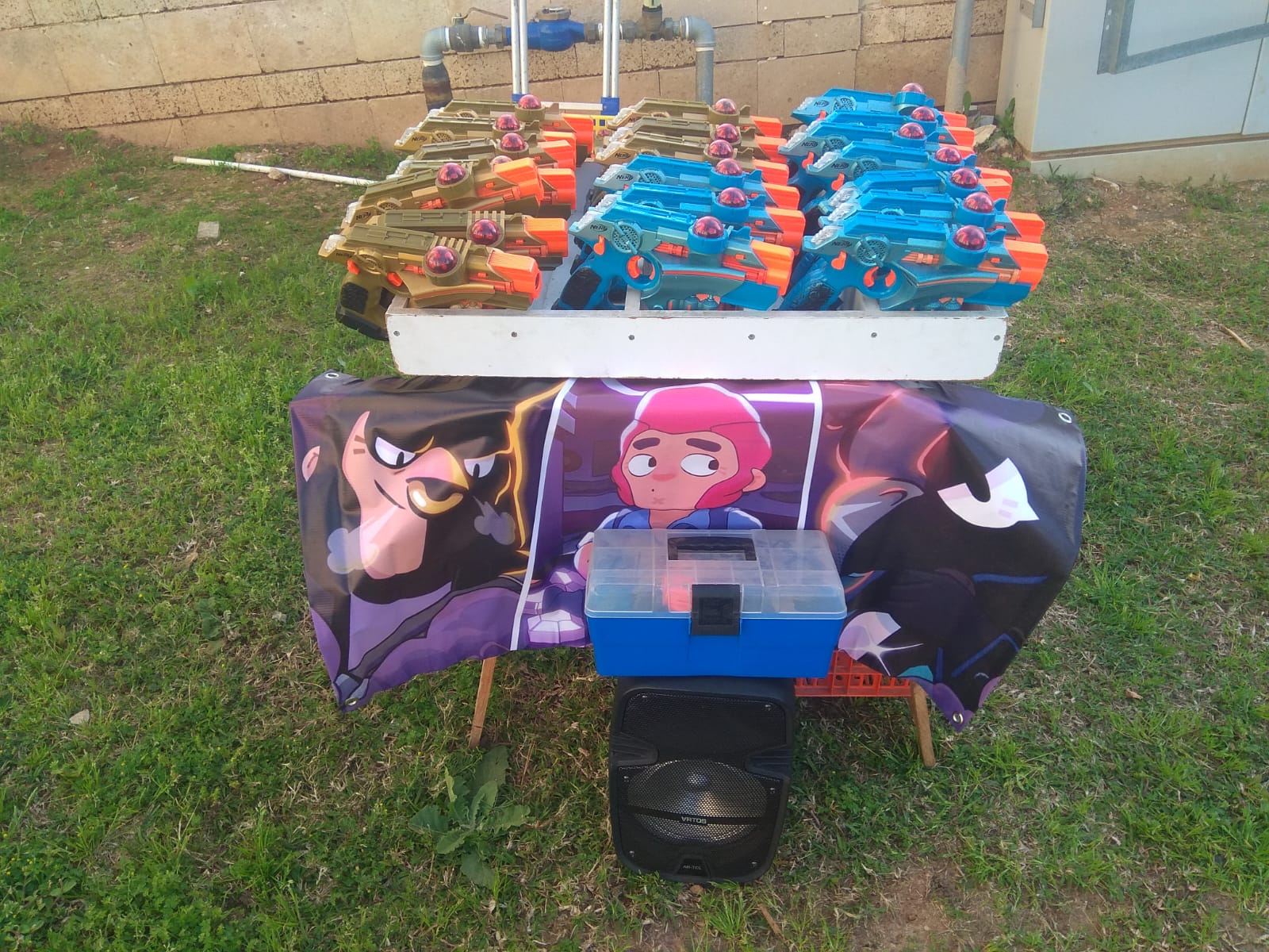 הפעלת לייזר טאג בסגנון ברול סטארס