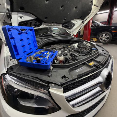 Car with tools | Arie Nol Auto Center, Inc