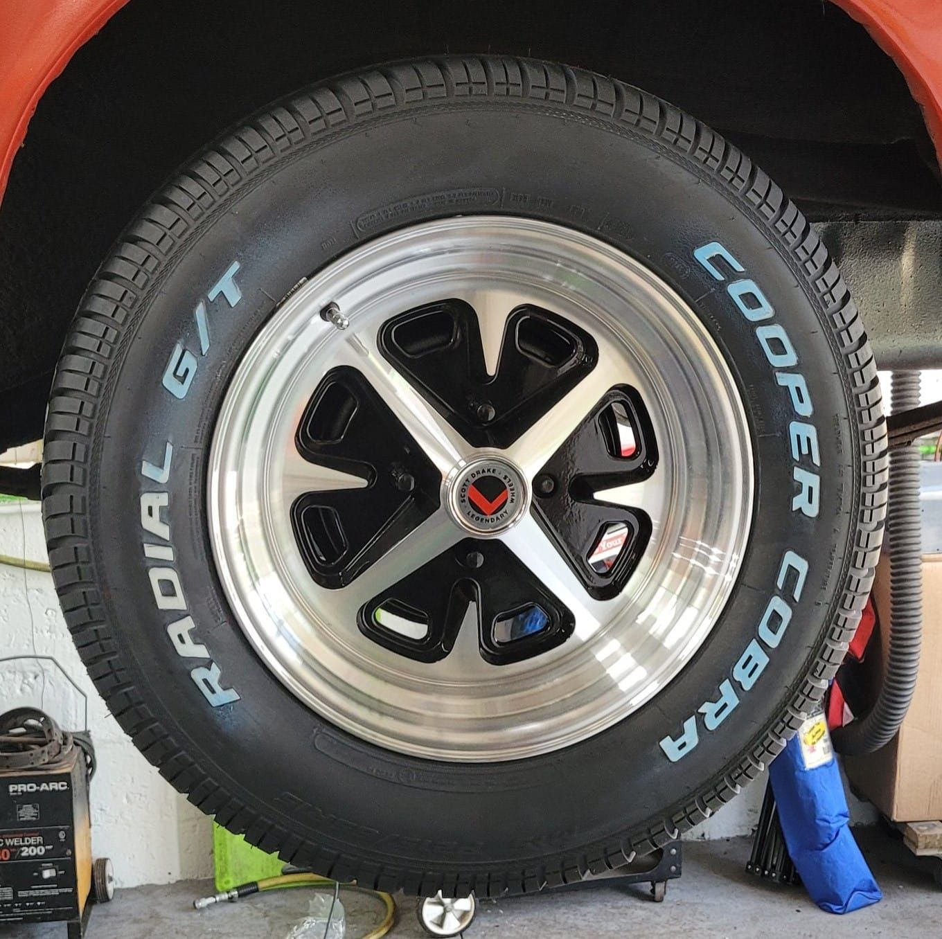Cooper Cobra Tire