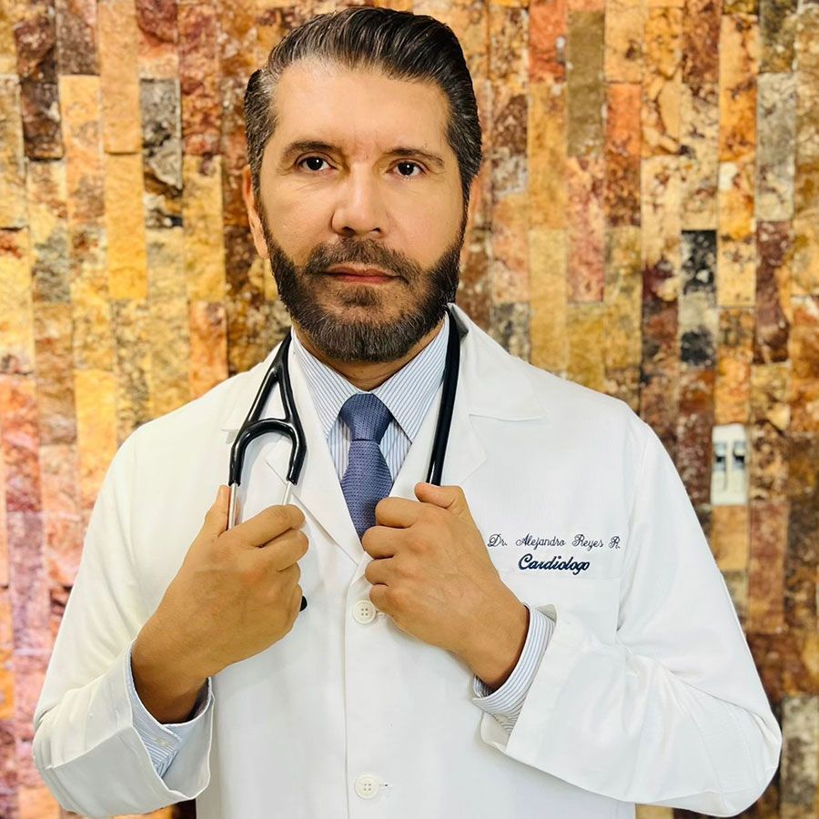 DR. ALEJANDRO REYES ROSAS 