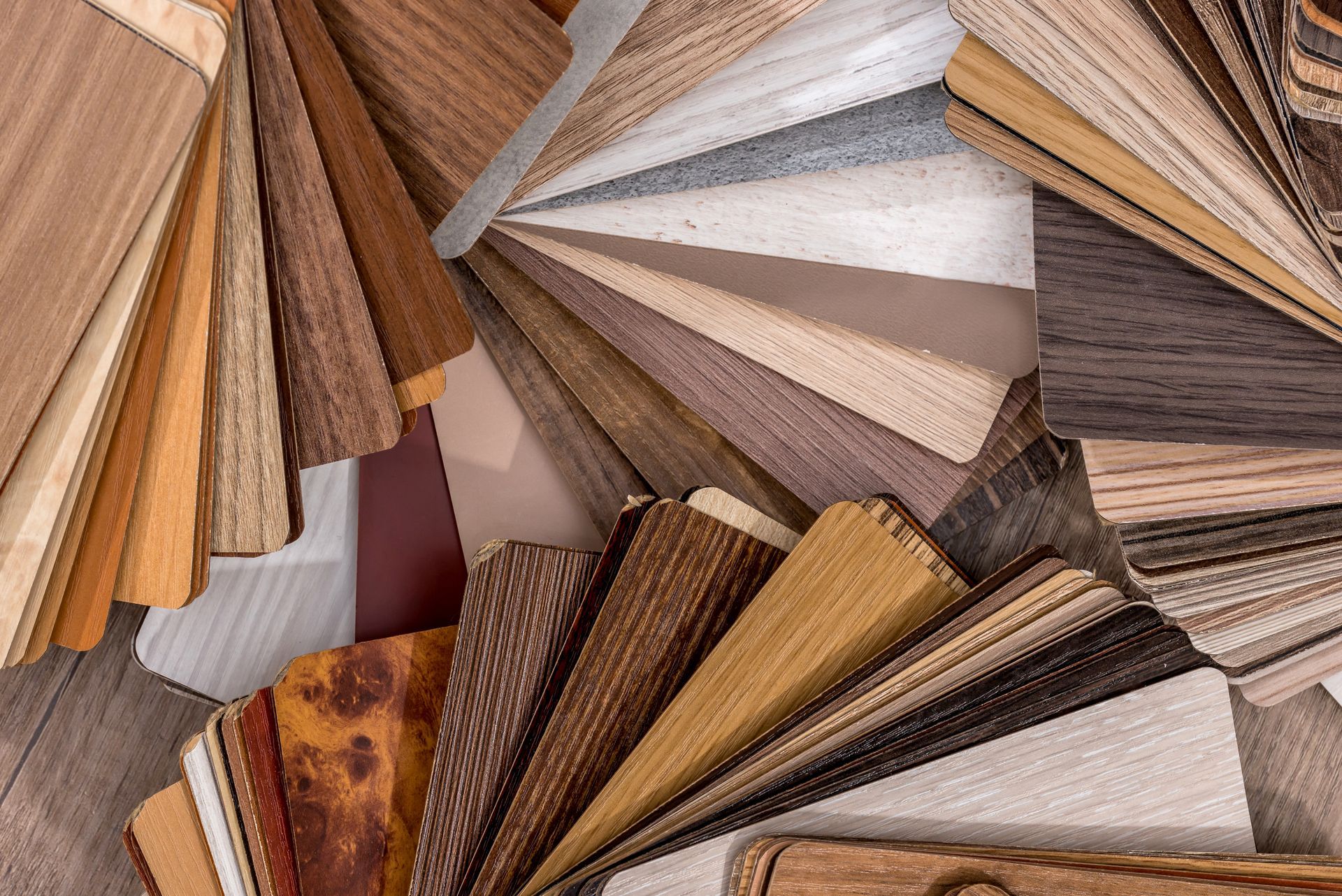 There are many different types of wood in this picture.