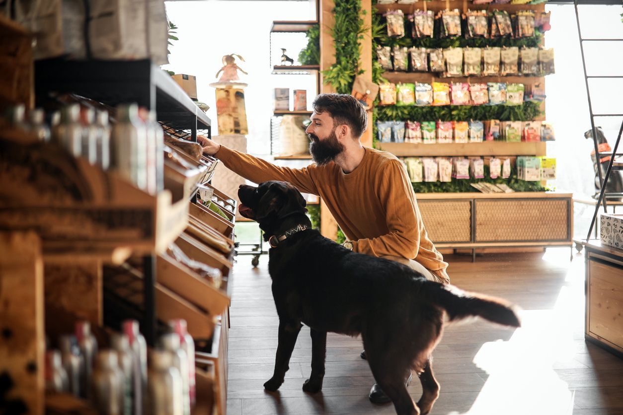 Pet friendly shopping in downtown Johnstown