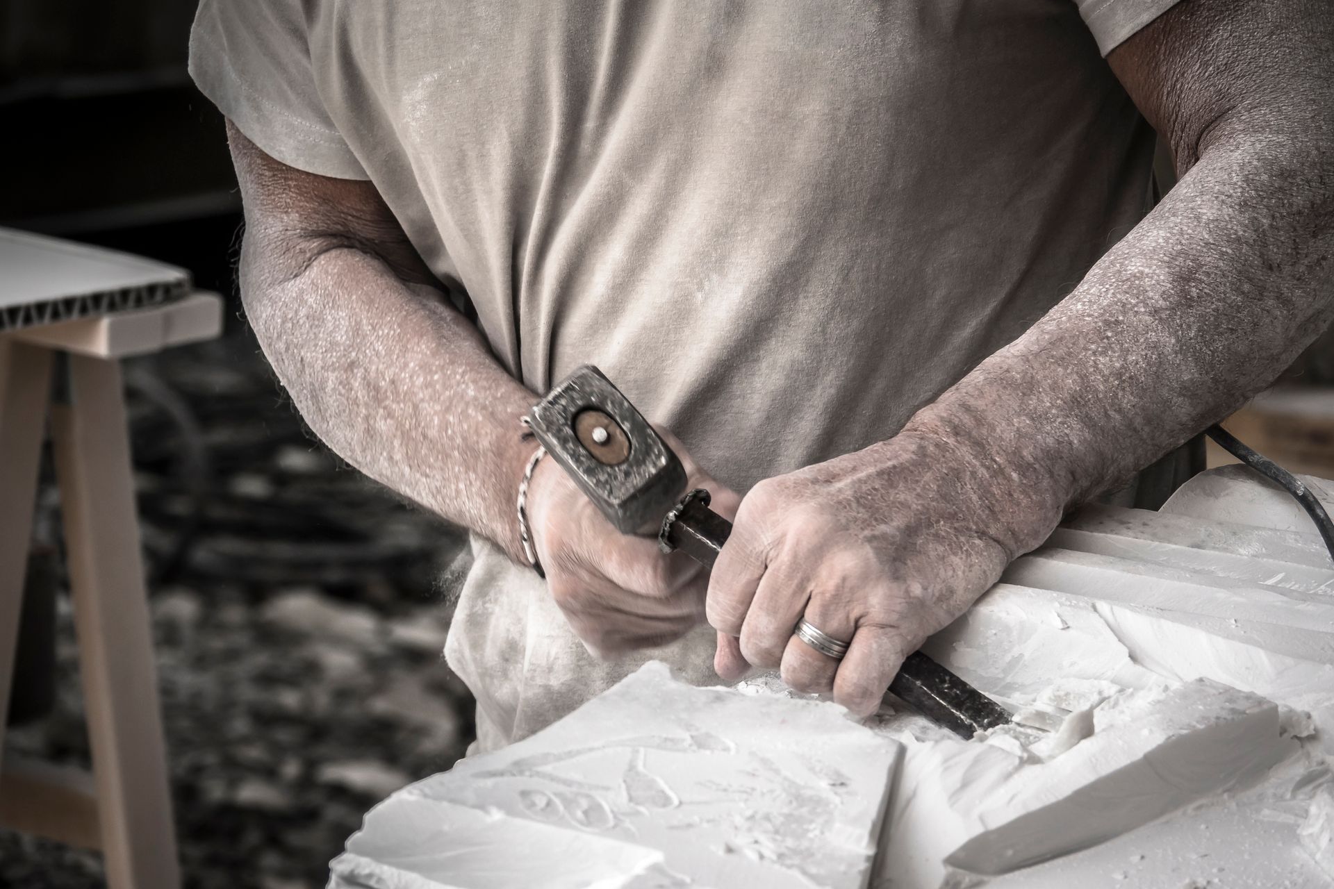 Realizzazione di sculture in marmo