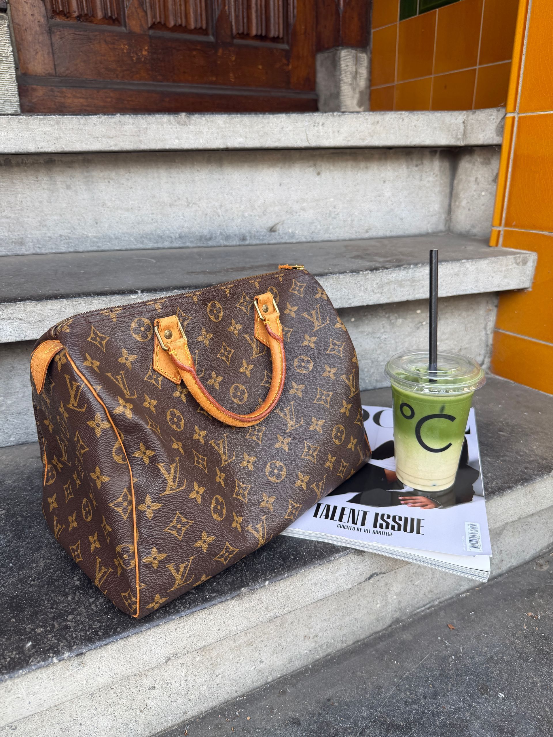 Louis Vuitton Speedy 30