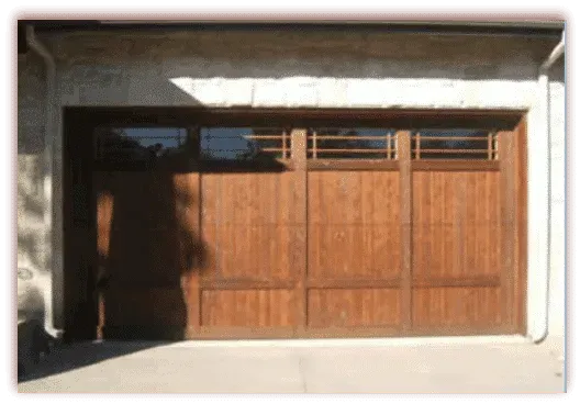 Custom Cedar Wood Garage Wood with Windows