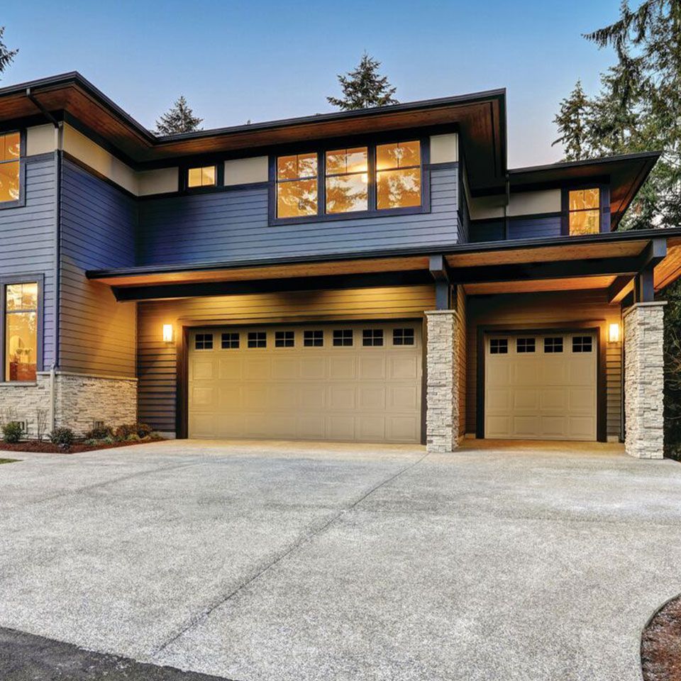 Windsor model garage door - Allen TX