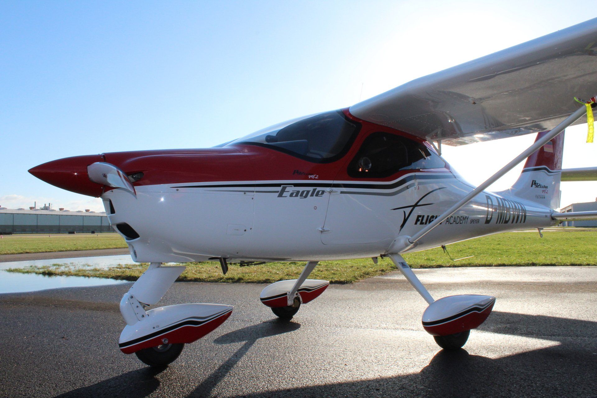 FLIGHT ACADEMY SPEYER: Flugstunden zum Wunschtermin