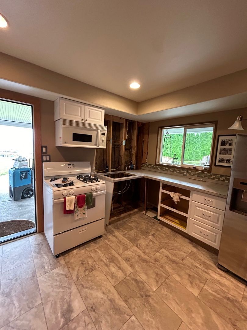 Kitchenette Repairs