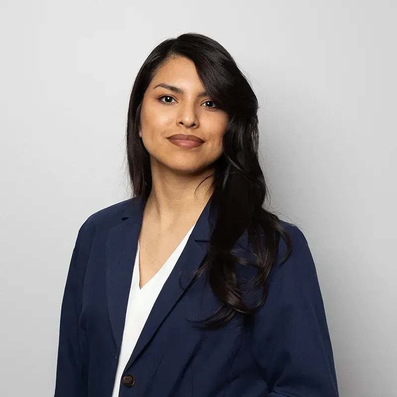 Paralegal Yara Puente