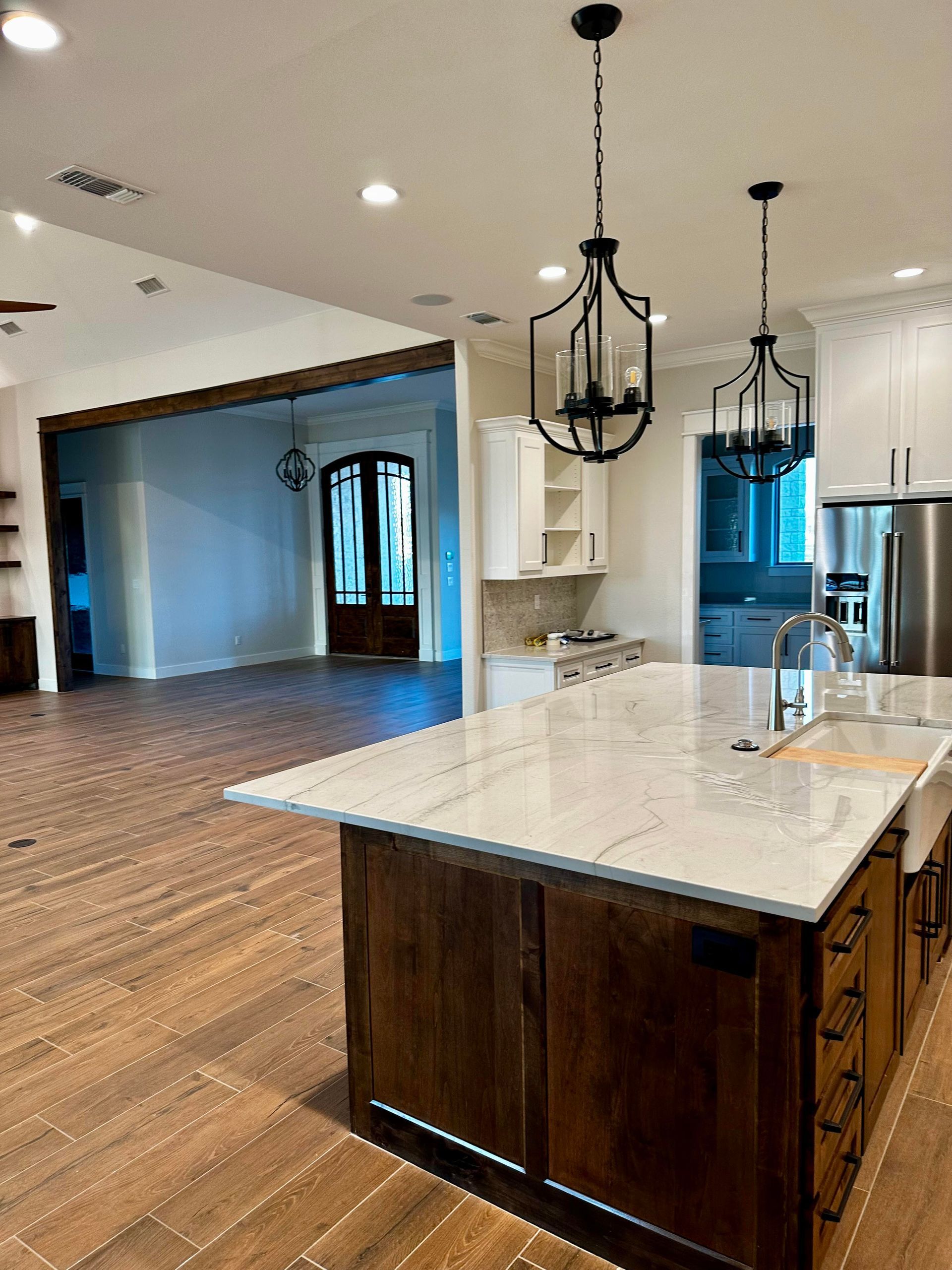 Beautiful  Custom Kitchen Roger Townsend Construction  Co. Quality Custom Homes North Texas  Pottsboro  Lake Texoma 