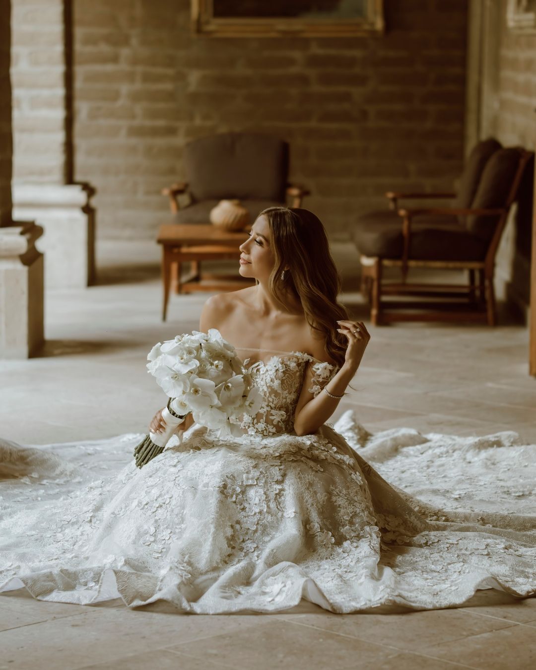 Montaje de boda con la paleta de color y las tendencias de 2026
