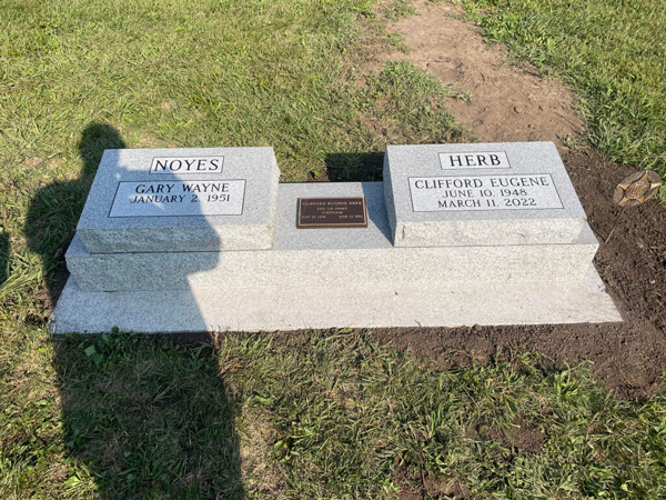 Noyes and Herb Monument