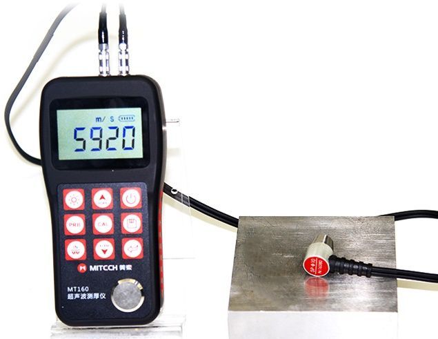 Venta en Chile de Medidor de espesor ultrasónico Mitech, modelo MT-160 para metales y plásticos - Instrupluss