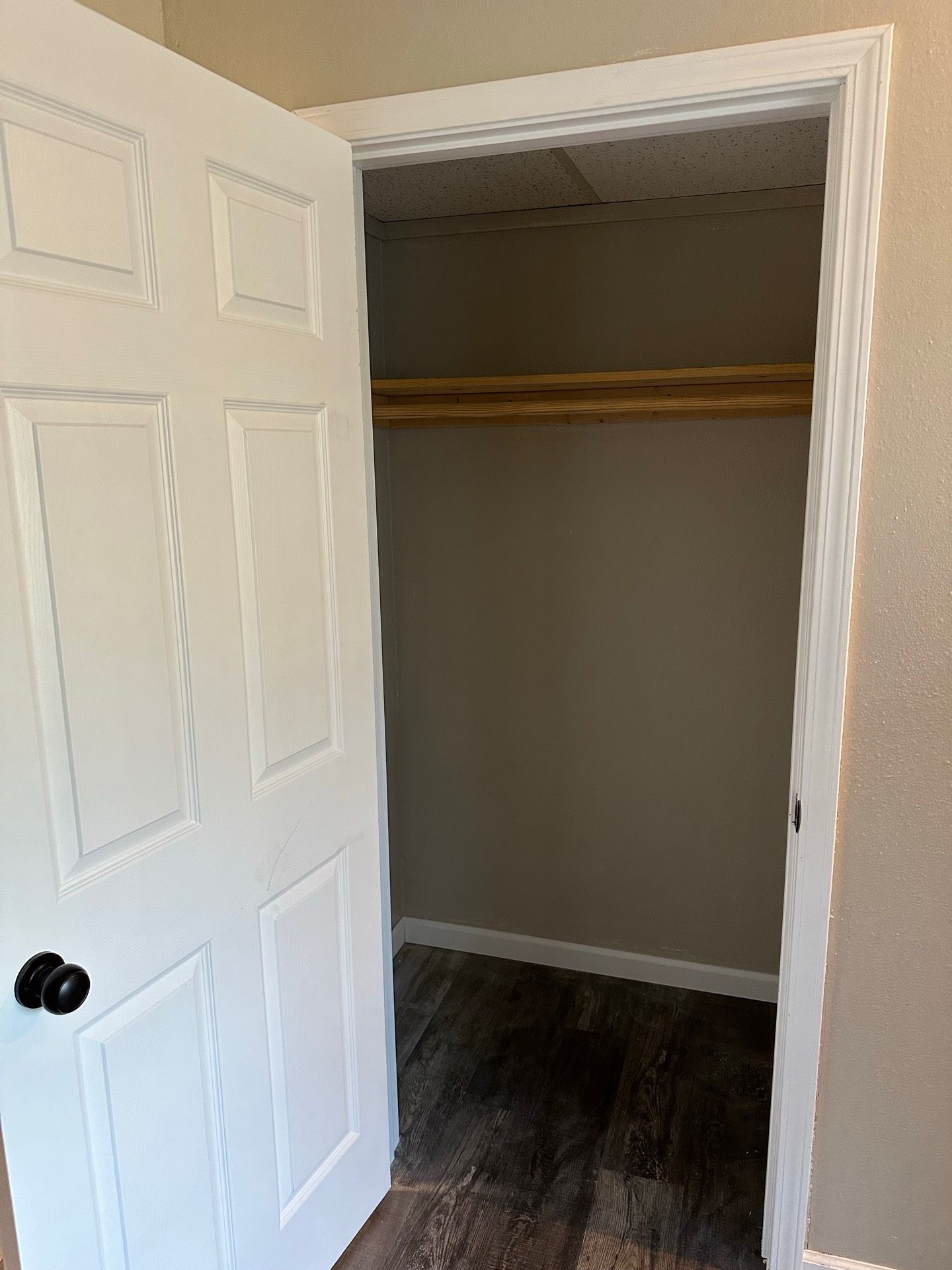 McCook Apartments North Sioux City J&M Real Estate