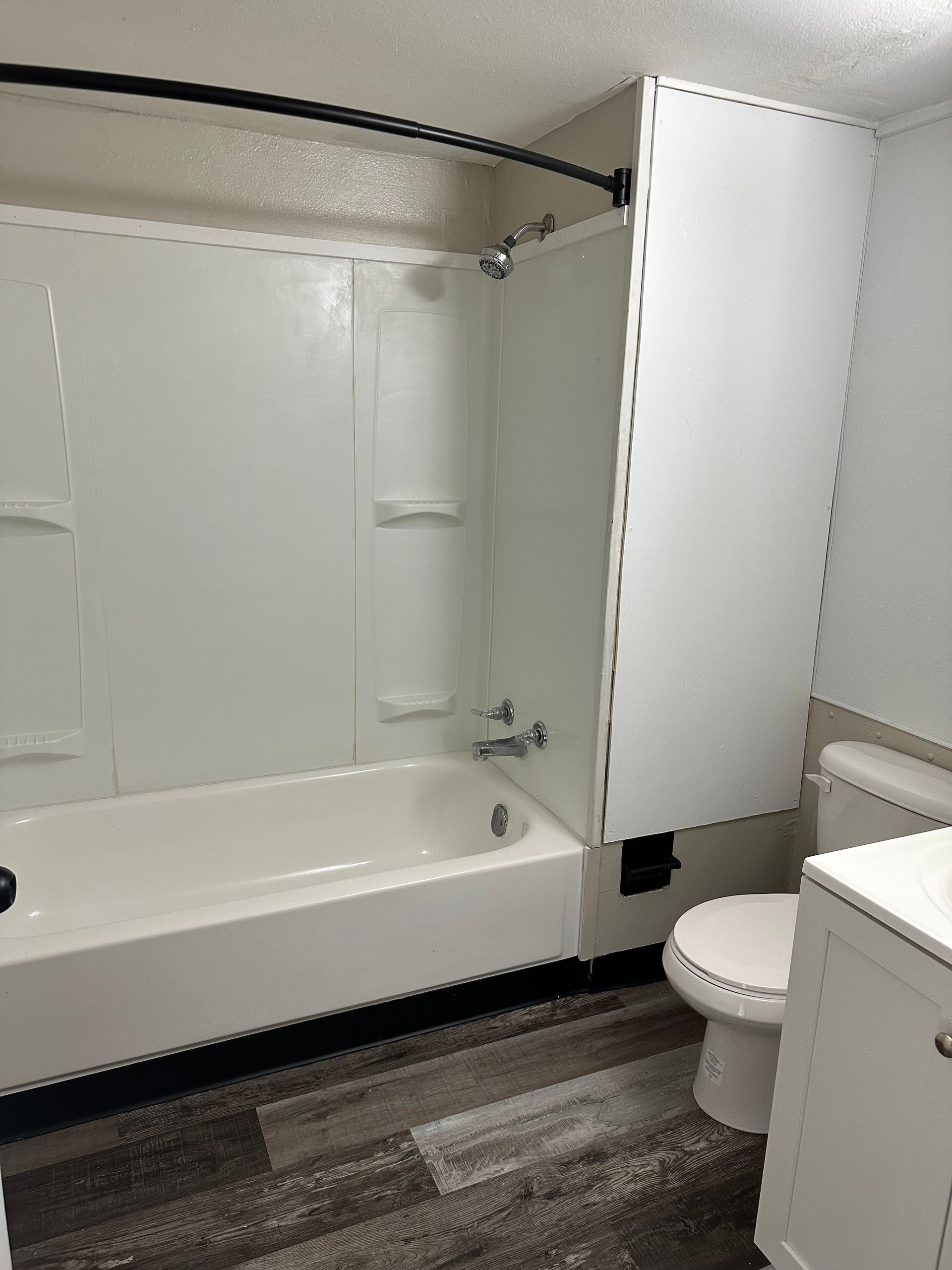 McCook Apartments North Sioux City J&M Real Estate