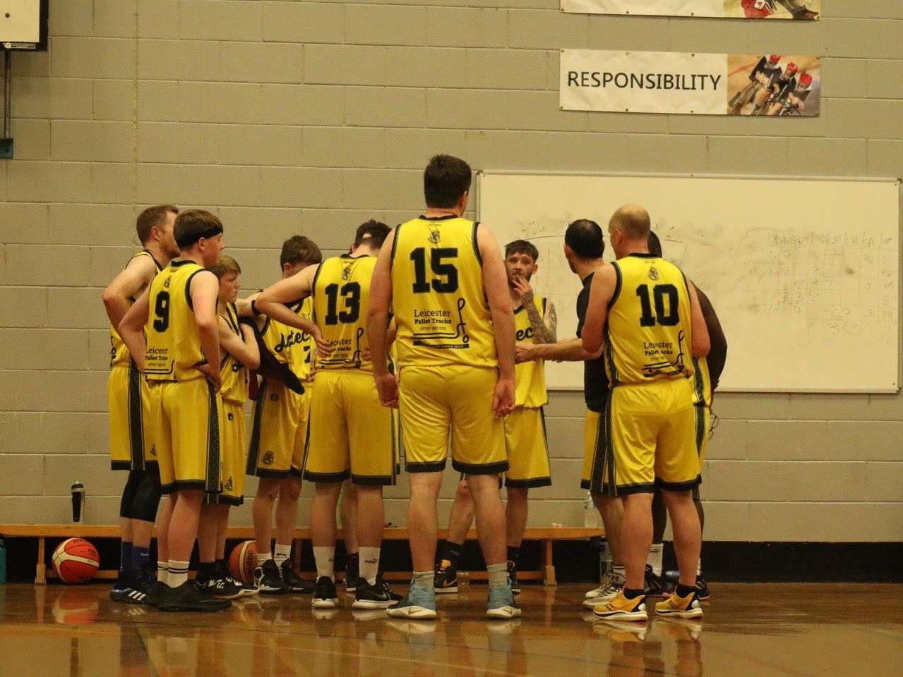 Ashby Aztecs basketball team